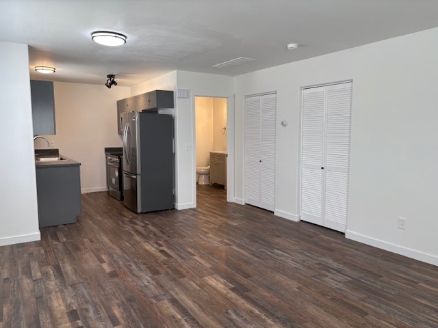 Foto del edificio - Newly remodeled