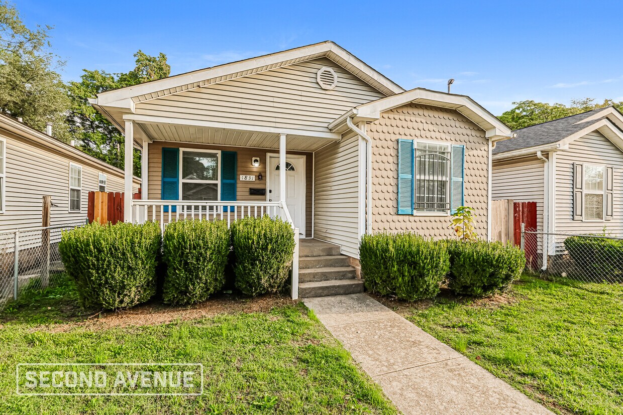 Foto principal - 1831 W Ormsby Ave