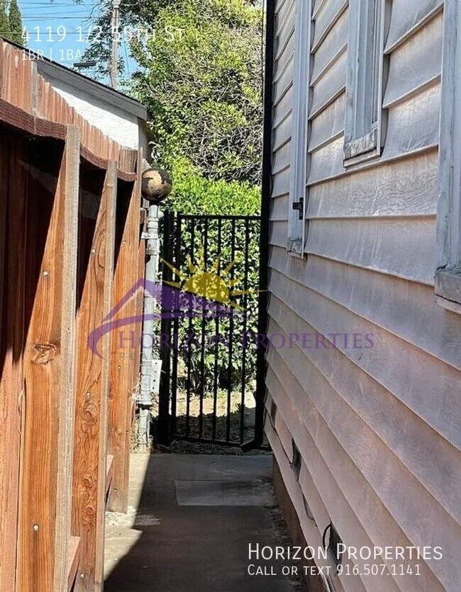 Foto del edificio - 4119 1/2 55th St-