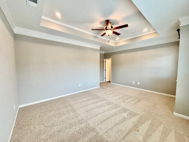 Foto del edificio - 401 Perth Dr