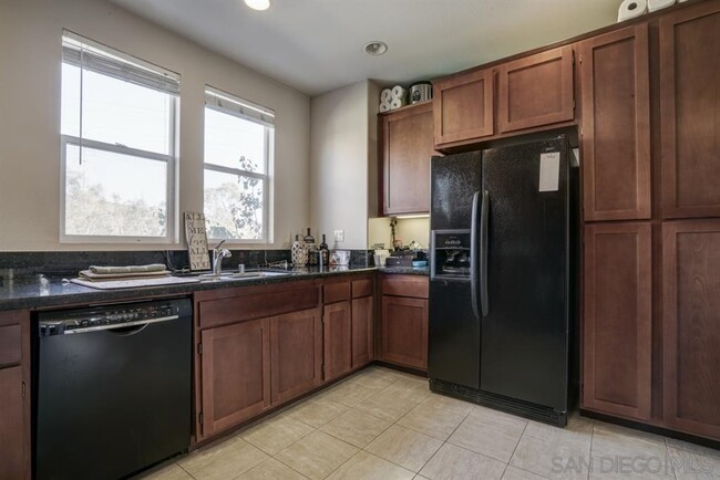 Building Photo - 1386 Dandelion Way