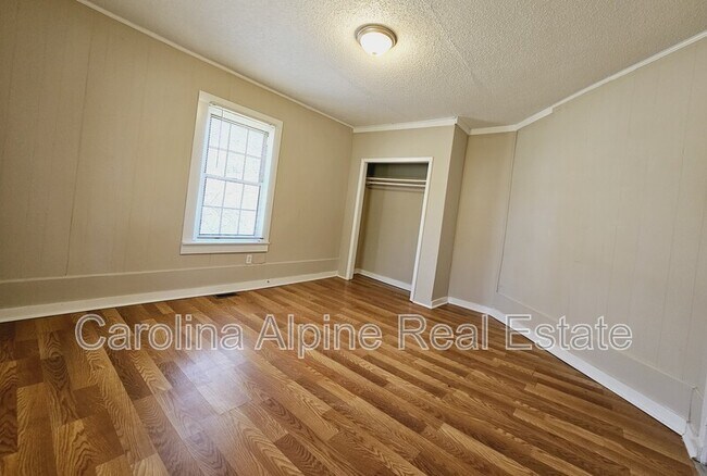 Foto del edificio - 509 Winsor St