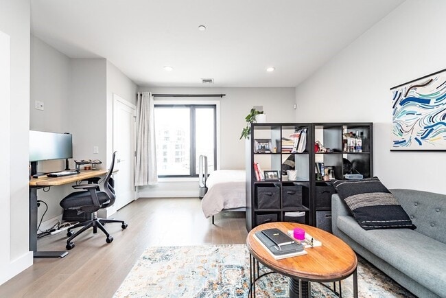 Building Photo - 39 A St