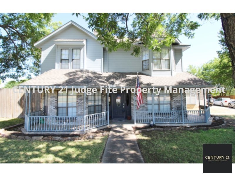 Primary Photo - Updated 2-Story 3/3/2 in Duncanville For R...