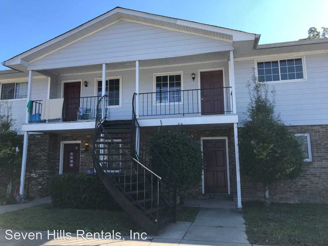 Primary Photo - 511 Plaza Pl
