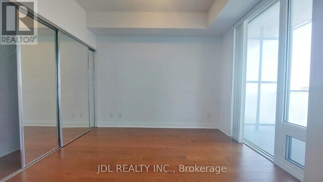 Building Photo - 1080 Bay St.