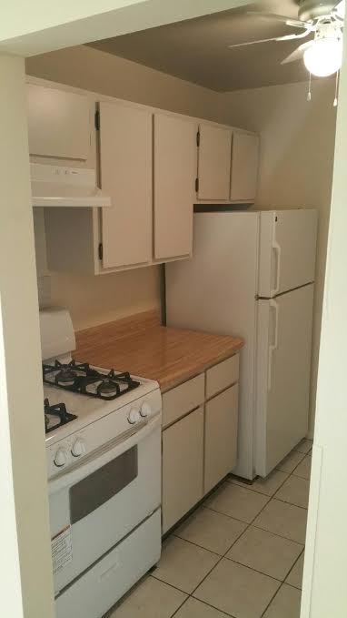 Foto del edificio - 222 Shorewood Dr