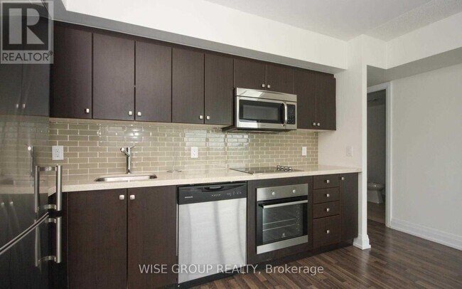 Building Photo - 565-1565 Wilson Ave