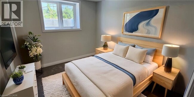 Building Photo - 410 Northfield Dr W