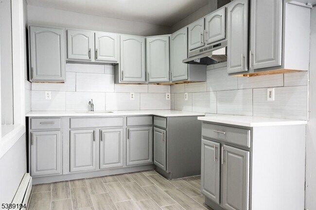 Foto del edificio - 122 3rd Ave