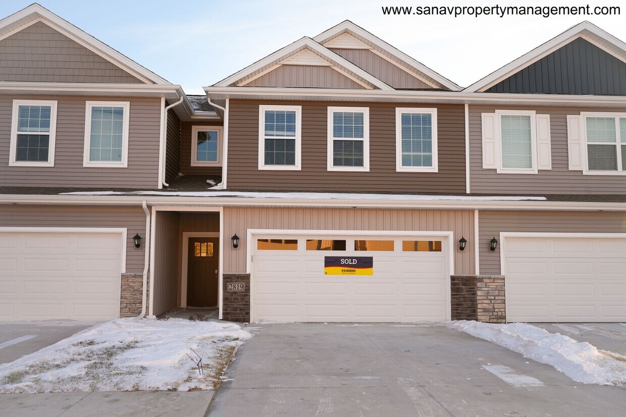 New Construction Townhomes Ankeny House Rental in Ankeny, IA