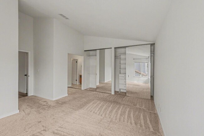 Foto del edificio - 169 Heron Dr