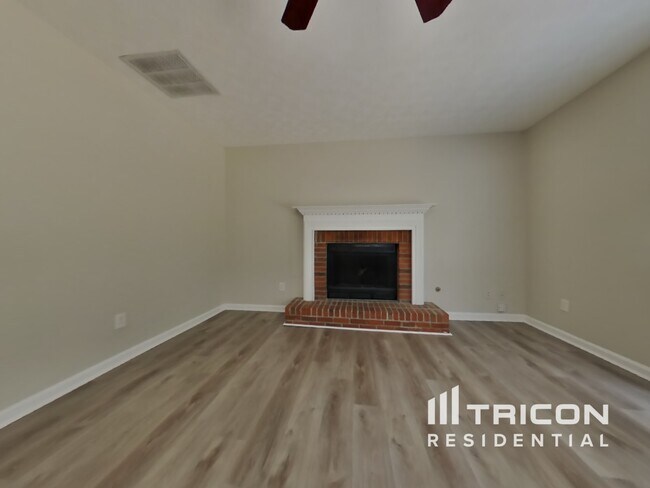 Foto del edificio - 1813 Beckley Pl