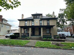 Building Photo - 2154 Tuller St