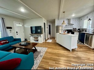 Foto del edificio - 311 E Torrey St