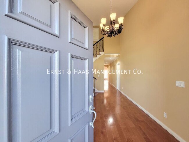 Foto del edificio - 22419 Grace Ave