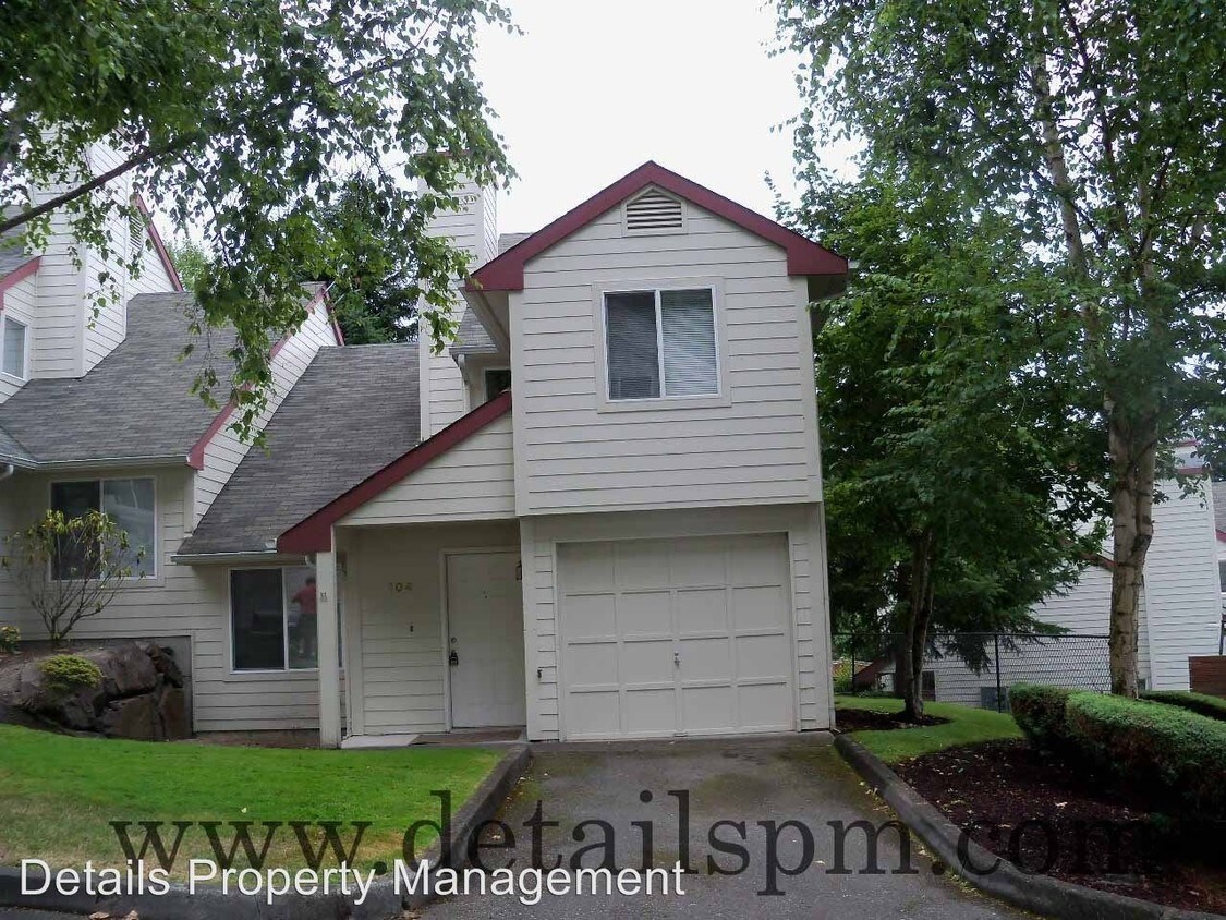 Primary Photo - 1318 NW Slate Ln