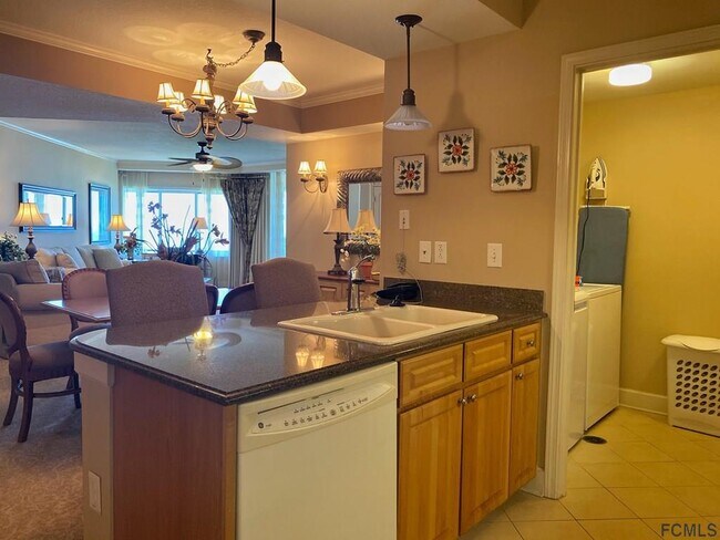 Foto del edificio - 200 Ocean Crest Dr