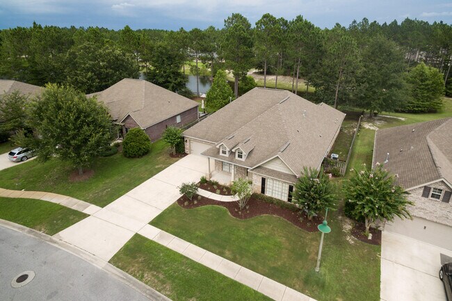 Building Photo - 24 Mozart Ln