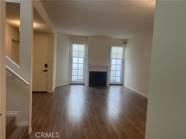 Building Photo - 278 S Oak Knoll Ave