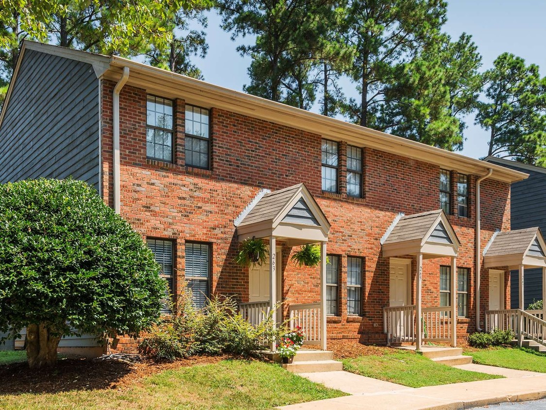 Forest Edge Townhomes Rentals - Raleigh, NC | Apartments.com