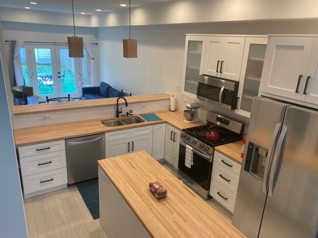 Open floor Plan - 1159 W 17th St