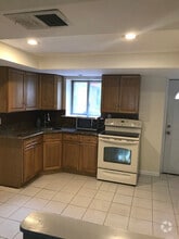 Building Photo - 78 Morewood Dr