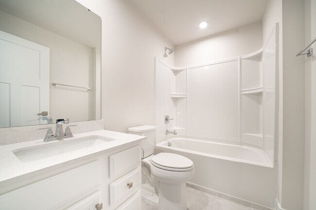 Building Photo - Pending Application: Townhome on the Chape...