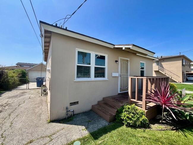 Photo - Renovated Lawndale home for rent