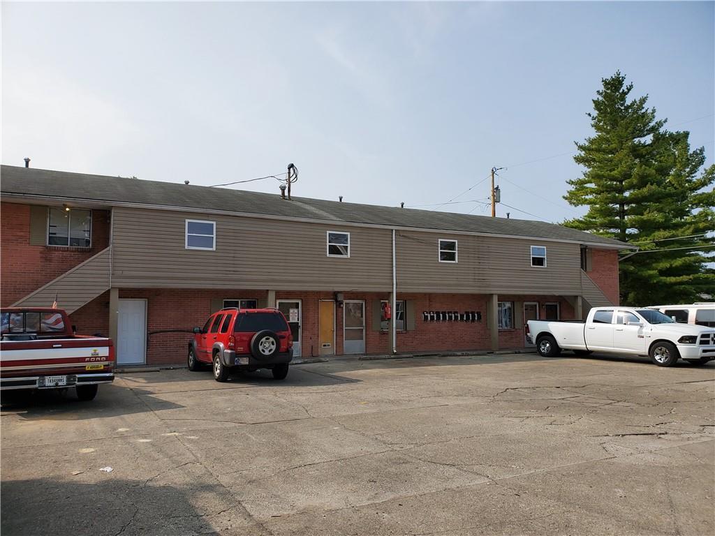 135 W Hendricks St Unit 7, Shelbyville, IN 46176 Condo for Rent in