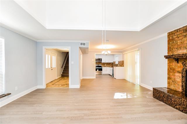Building Photo - 549 San Carlos Dr