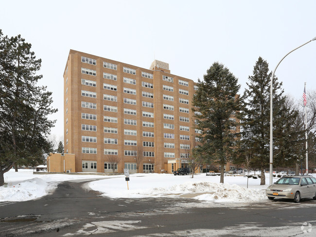 Building Photo - Stonequist Apartments