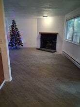 Building Photo - 1819 S 93rd St