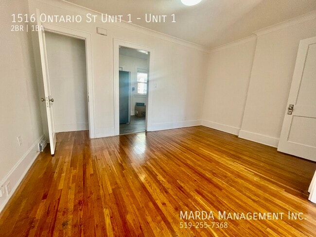 Building Photo - 1/2 MONTH FREE RENT! REFRESHING 2 BED/1BAT...