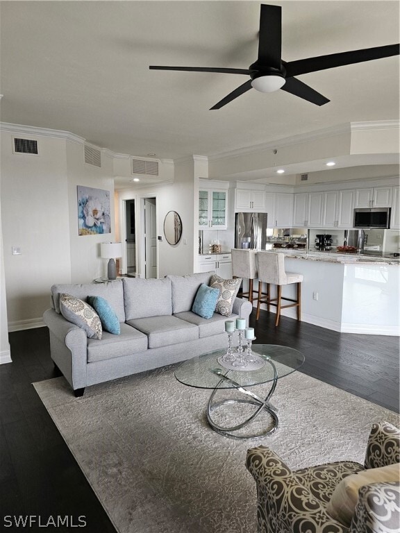 Building Photo - 14300 Riva Del Lago Dr