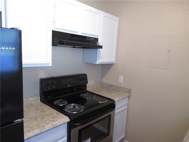 Building Photo - 2053 NW 21st St