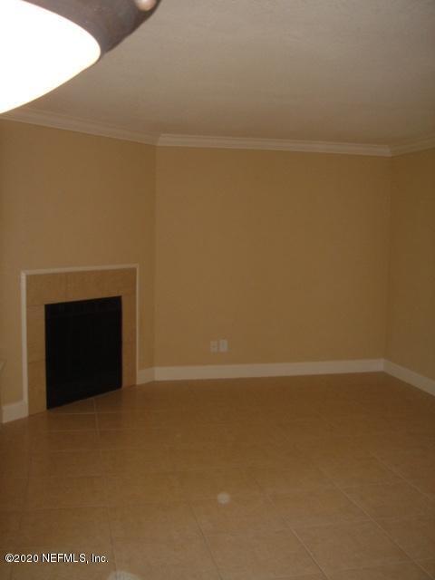 Building Photo - 863 Shoreline Cir