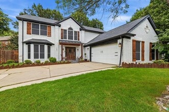 Building Photo - 1641 Fuqua Dr