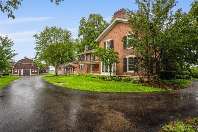 Foto del edificio - 41W427 Prairie St