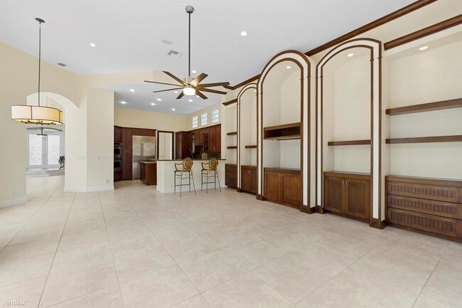 Building Photo - 5 br, 4.5 bath House - 16024 Bristol Isle Way