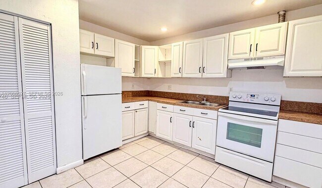 Foto del edificio - 5100 SW 41st St