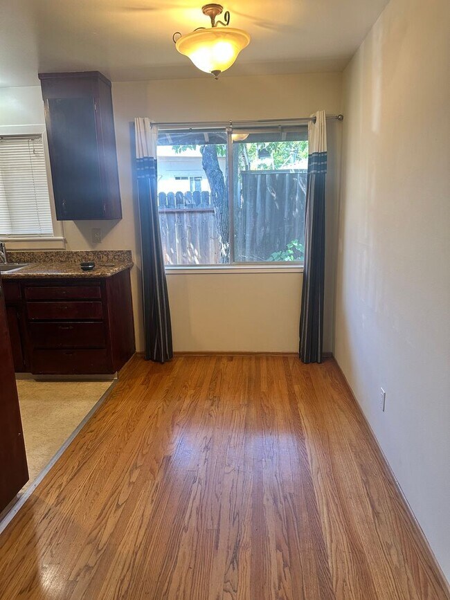 Foto del edificio - 1334-1338 Fourth St