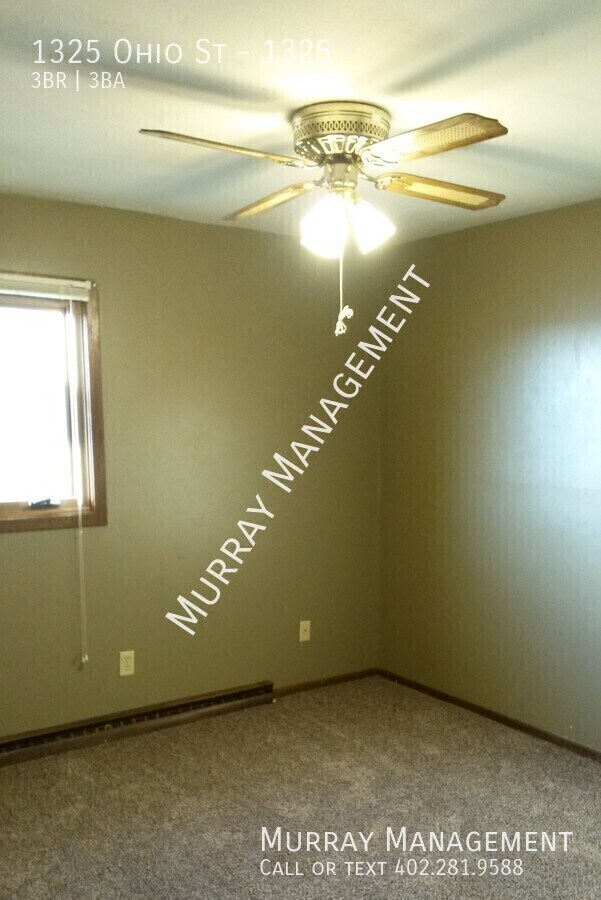 Foto del edificio - 1325 Ohio St