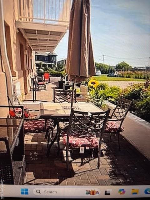 Building Photo - 2 Richmond Rd