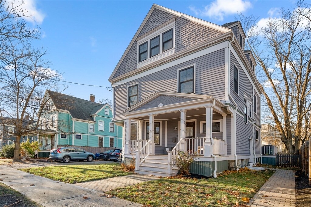 Primary Photo - 18 Wyman St
