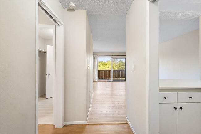 Photo - 1327 Webster St B305 Apartment