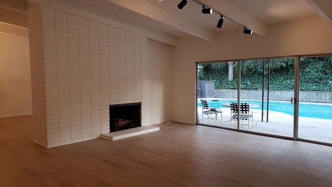 Living room as you enter the home - 24326 Caris St