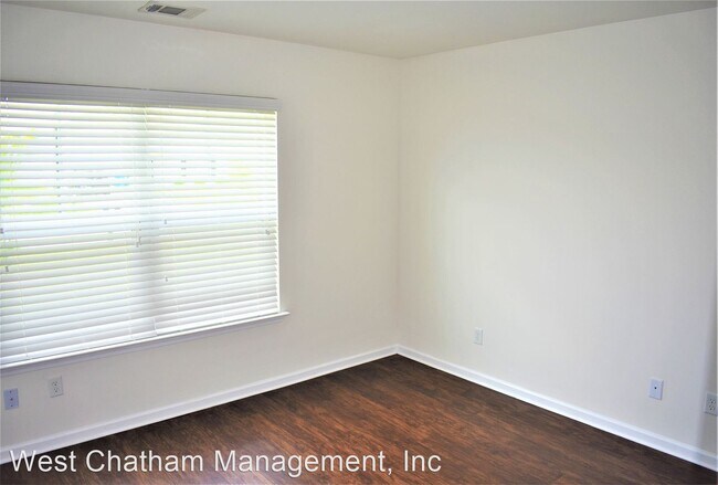 Building Photo - 3 br, 2 bath House - 7 Millie Court