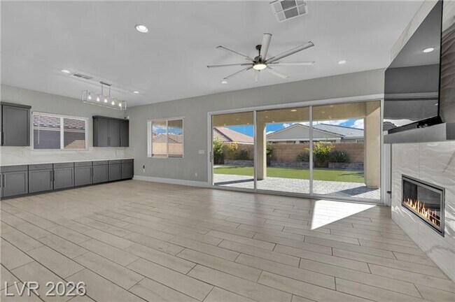 Foto del edificio - Gorgeous 4 bedroom in Sky Hills Providence Community!!!