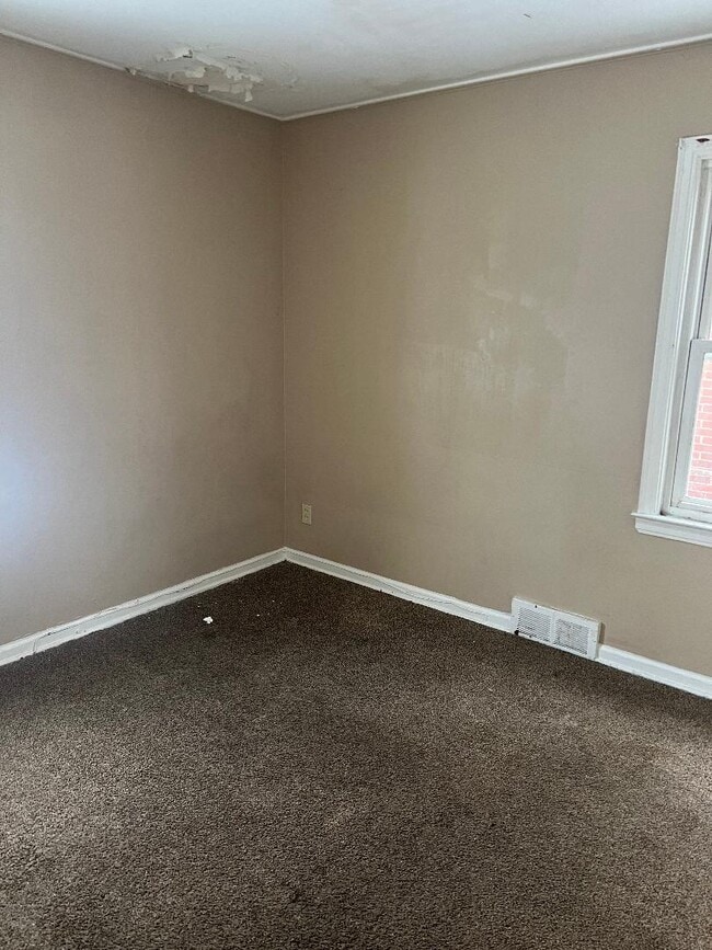 Building Photo - 18516 Runyon St